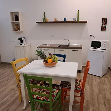 Immacolatella Guest House Palermo Bagian luar foto